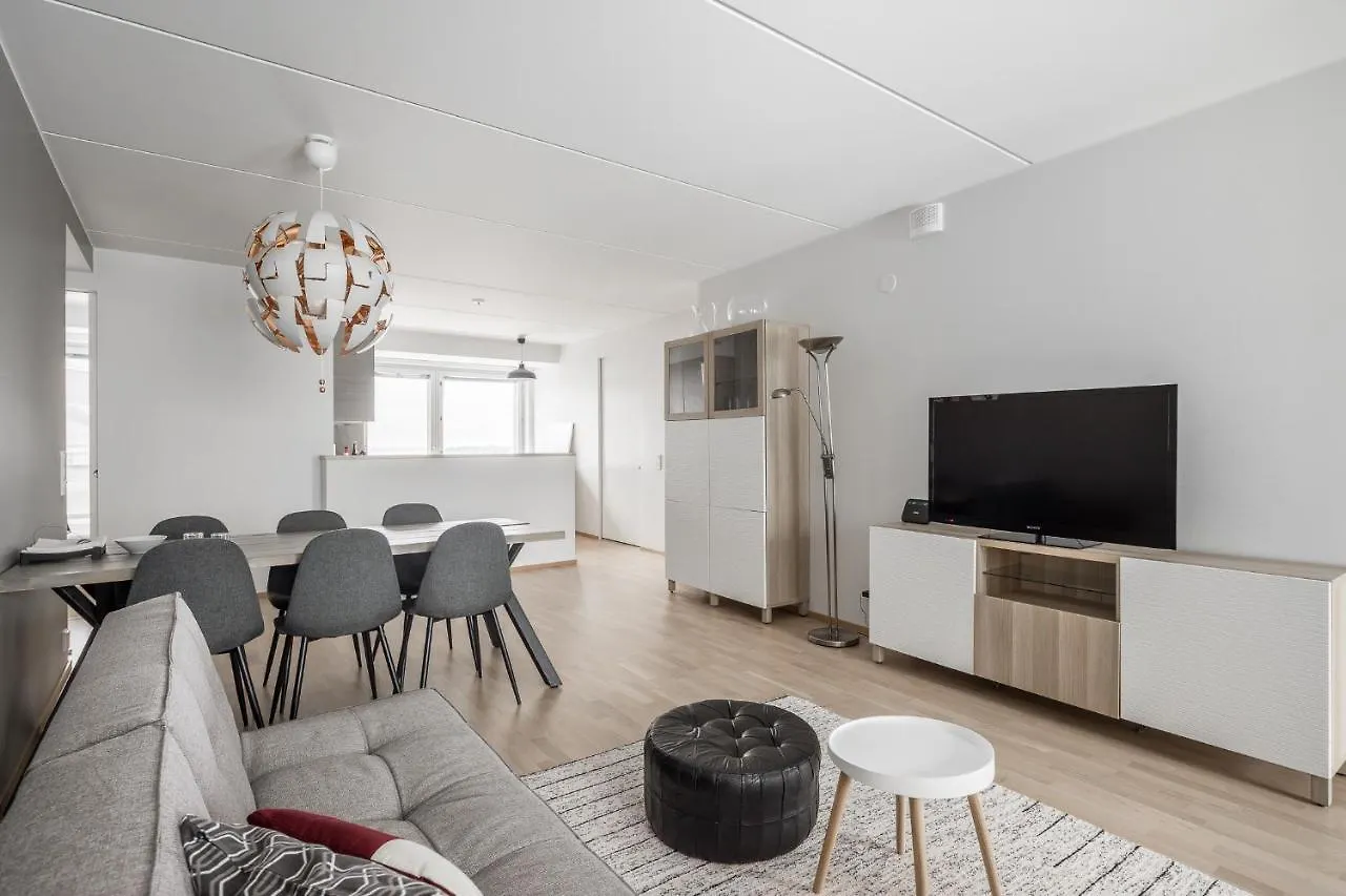 Appartamento Kaunis Huoneisto Jatkasaaressa, Iso Parveke, Sauna, Ilmastointi, Autohallipaikka Helsinki